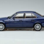 BMW Alpina B10 4.6 E34 Bleu MCG 1:18