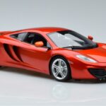 McLaren McLaren MP4-12C Coupé Avec Stig Figurine Top Gear Minichamps 1:18 1:18 Metal