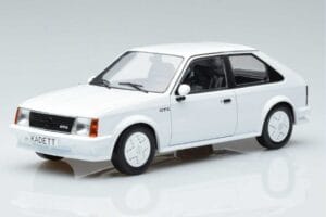 Opel Kadett D GTE Berline Compacte Blanc MCG 1:18