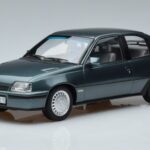 Opel Opel Kadett E GSi Bleu Métallisé Norev 1:18 1:18 Metal
