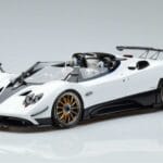Pagani Pagani Zonda HP Barchetta Fibre de Carbone Blanc LCD 1:18 1:18 Metal