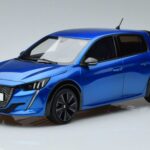 Peugeot Peugeot 208 GT Line Bleu Otto 1:18 1:18 Résine