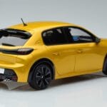 Peugeot Peugeot 208 GT Line Jaune Otto 1:18 1:18 Résine