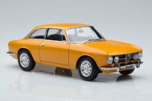 Alfa Romeo 1750 GTV Jaune Norev 1:18 187910 Métal Moulé — image 5 sur 7