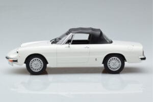Alfa Romeo 2000 Spider Blanc Norev 1:18 187882 Métal Moulé — image 3 sur 7