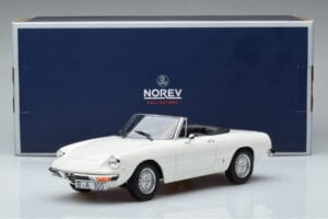 Alfa Romeo 2000 Spider Blanc Norev 1:18 187882 Métal Moulé — image 7 sur 7