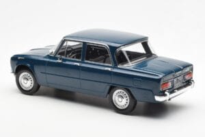 Alfa Romeo Giulia TI Bleu Pétrole Norev 1:18 187971 Métal Moulé — image 5 sur 6