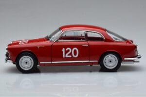 Alfa Romeo Giulietta SV #120 Mille Miglia 1956 Kyosho 1:18 08957A Métal Moulé — image 4 sur 9