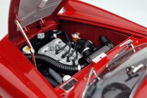 Alfa Romeo Giulietta SV #24 Targa Florio 1958 Kyosho 1:18 08957B Métal Moulé — image 8 sur 9