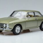 Alfa Romeo GTV 2000 Vert Édition Limitée Norev 1:18 187913 Métal Moulé