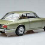 Alfa Romeo GTV 2000 Vert Édition Limitée Norev 1:18 187913 Métal Moulé - image 3 of 7
