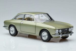 Alfa Romeo GTV 2000 Vert Édition Limitée Norev 1:18 187913 Métal Moulé — image 5 sur 7