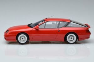Alpine GTA Le Mans Rouge Otto 1:18 OT969 Résine — image 3 sur 6
