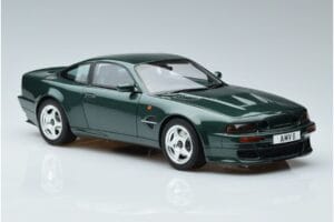 Aston Martin V8 Vantage Le Mans GT Spirit 1:18 GT401 Résine — image 4 sur 6