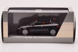 Audi A3 8P Cabriolet Noir Minichamps 1:43 5010803333 Métal Moulé — image 4 sur 4