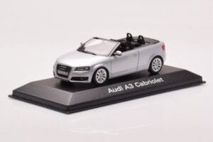 Audi A3 8P Cabriolet Argent Minichamps 1:43 5010803323 Métal Moulé — image 2 sur 4