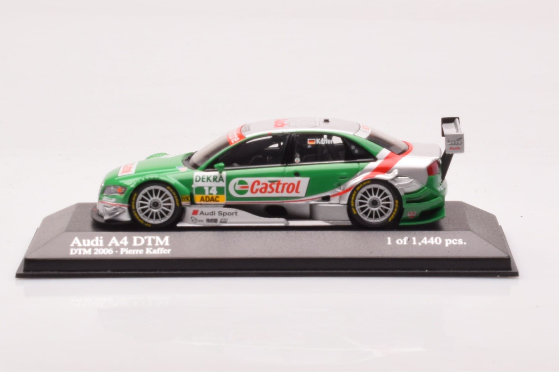 Audi A4 B7 DTM Team Phoenix #14 F. Kaffer DTM 2006 Minichamps 1:43 400061514 Métal Moulé