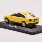 Audi A6 C5 Jaune Minichamps 1:43 - image 3 of 4