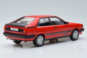 Audi Coupe GT B2 Rouge MCG 1:18 MCG18316 Métal Moulé — image 2 sur 6