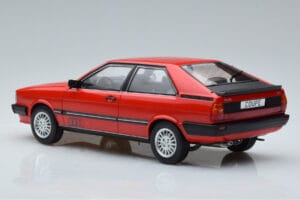 Audi Coupe GT B2 Rouge MCG 1:18 MCG18316 Métal Moulé — image 5 sur 6