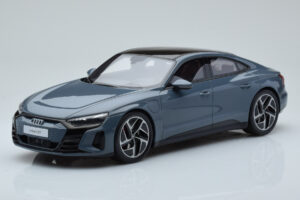 Audi E-Tron GT Gris GT Spirit 1:18