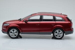 Audi Q7 4L Rouge Grenat Kyosho 1:18 09222R Métal Moulé — image 4 sur 8