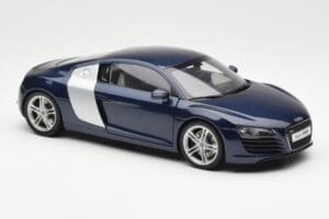 Audi R8 4.2 FSI V8 Bleu Kyosho 1:18 09213BL Métal Moulé — image 6 sur 8
