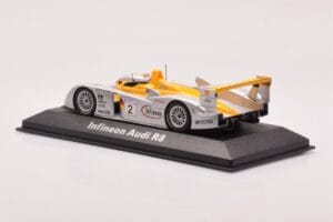 Audi R8 Infineon #2 Winner ALMS Petit Le Mans 2002 Minichamps 1:43 400021382 Métal Moulé — image 3 sur 4