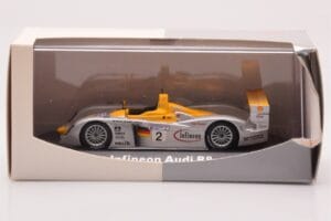 Audi R8 Infineon #2 Winner ALMS Petit Le Mans 2002 Minichamps 1:43 400021382 Métal Moulé — image 4 sur 4