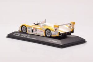 Audi R8 #25 S. Ara / T. Kristensen Winners 1000km Spa 2003 Minichamps 1:43 400031325 Métal Moulé — image 3 sur 4