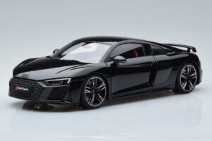 Audi R8 Performance Noir Kengfai 1:18