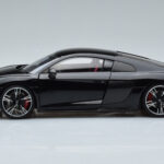 Audi R8 Performance Noir Kengfai 1:18 - image 5 of 10