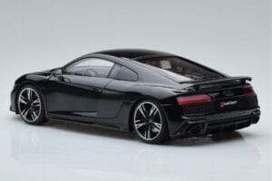Audi R8 Performance Noir Kengfai 1:18 VAKF-0353 Métal Moulé — image 7 sur 10
