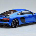 Audi R8 Performance Bleu Kengfai 1:18 - image 3 of 10