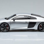 Audi R8 Performance Argent Kengfai 1:18 - image 5 of 10