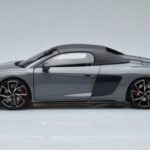 Audi R8 Spyder Performance Nardo Gris Kengfai 1:18 - image 5 of 11