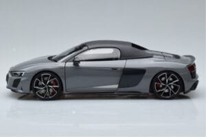 Audi R8 Spyder Performance Nardo Gris Kengfai 1:18 VAKF-0352 Métal Moulé — image 5 sur 11
