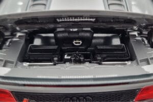 Audi R8 Spyder Performance Nardo Gris Kengfai 1:18 VAKF-0352 Métal Moulé — image 10 sur 11