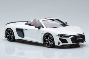 Audi R8 Spyder Performance Blanc Kengfai 1:18 VAKF-0351 Métal Moulé — image 7 sur 11