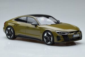 Audi RS E-Tron GT Olive Norev 1:18 188380 Métal Moulé — image 4 sur 6