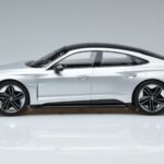 Audi RS e-tron GT Argent Norev 1:18 188381 Métal Moulé - image 3 of 6