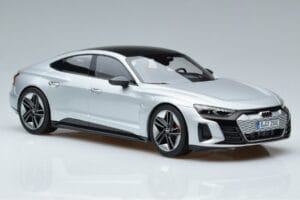 Audi RS e-tron GT Argent Norev 1:18 188381 Métal Moulé — image 4 sur 6