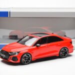 Audi RS3 8Y Berline Rouge MCG 1:18 - image 6 of 6