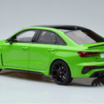 Audi RS3 8Y Berline Vert GT Spirit 1:18 - image 5 of 6