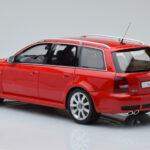 Audi RS4 B5 Avant Rouge Otto 1:18 - image 5 of 6