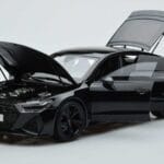 Audi RS7 C8 Sportback Foncé Kengfai 1:18 VAKF 0331 Résine - image 2 of 7