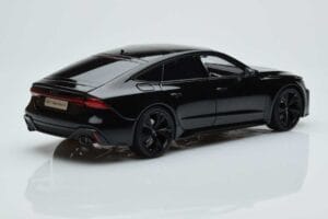 Audi RS7 C8 Sportback Foncé Kengfai 1:18 VAKF-0331 Résine — image 3 sur 7