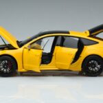 Audi RS7 C8 Sportback Jaune Vossen Rims Édition Limitée Kengfai 1:18 VAKF 0335 Métal Moulé - image 4 of 8