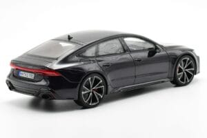 Audi RS7 C8 Sportback Mythos Noir Asia Edition GT Spirit 1:18 CLDC011 Résine — image 2 sur 6