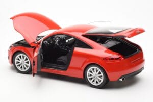 Audi TT 8J Rouge Métallique Minichamps 1:18 100015021 Métal Moulé — image 5 sur 8